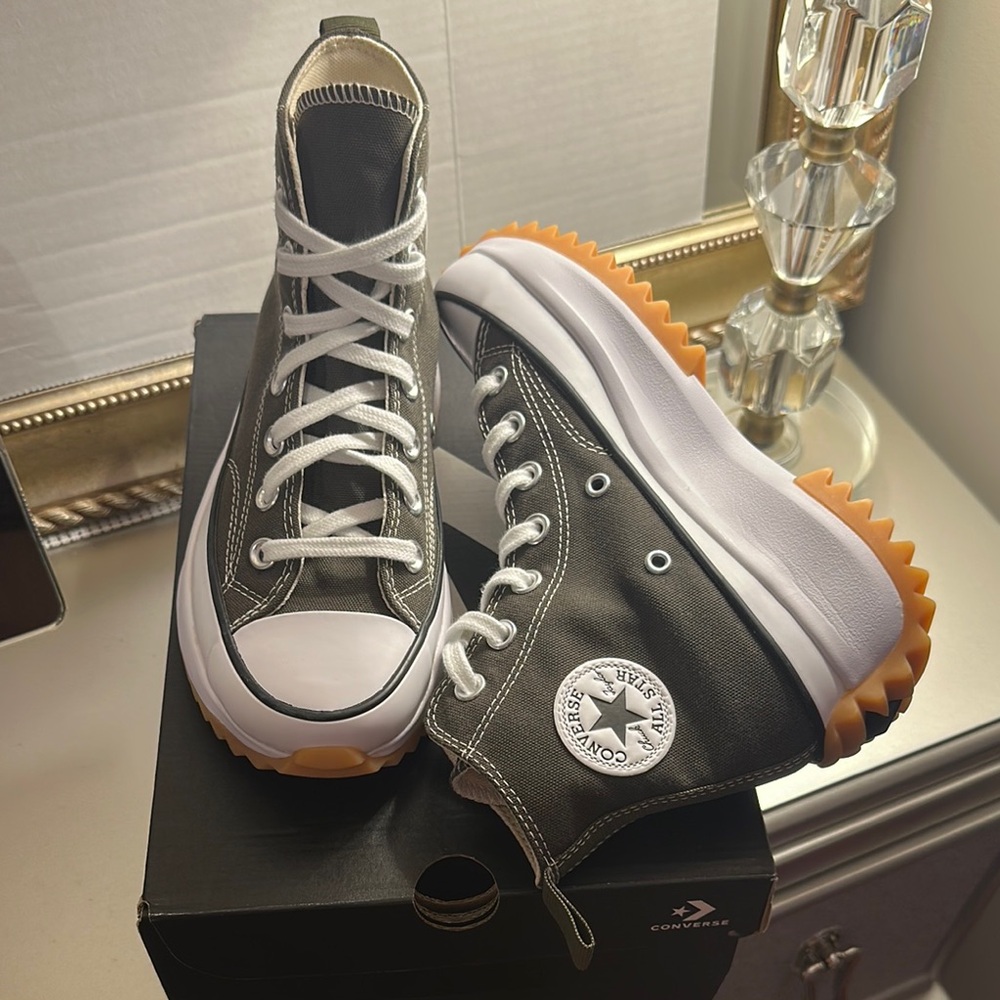 Converse High-Tops in Olive and White with gum Sole